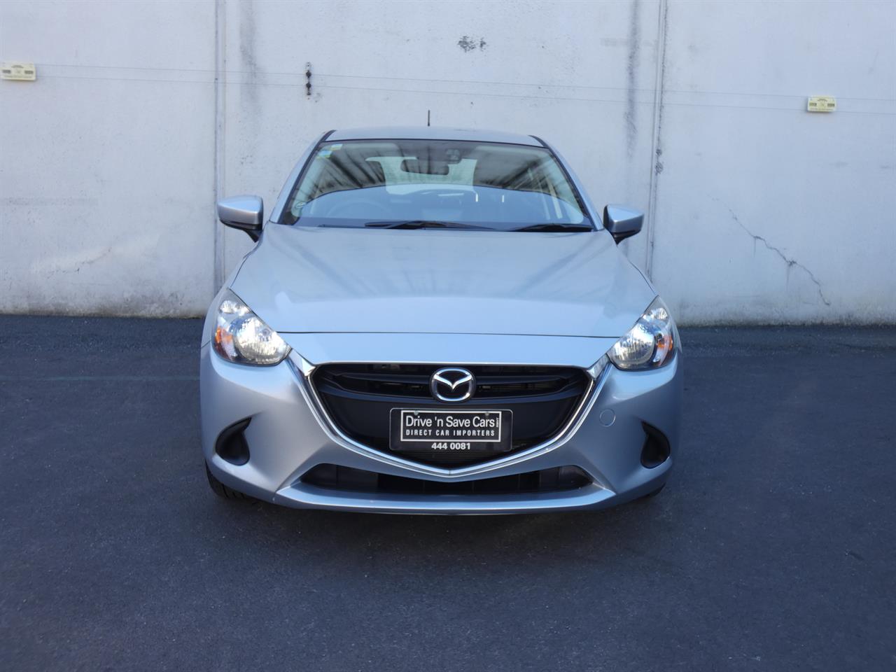 2017 Mazda DEMIO thumbnail