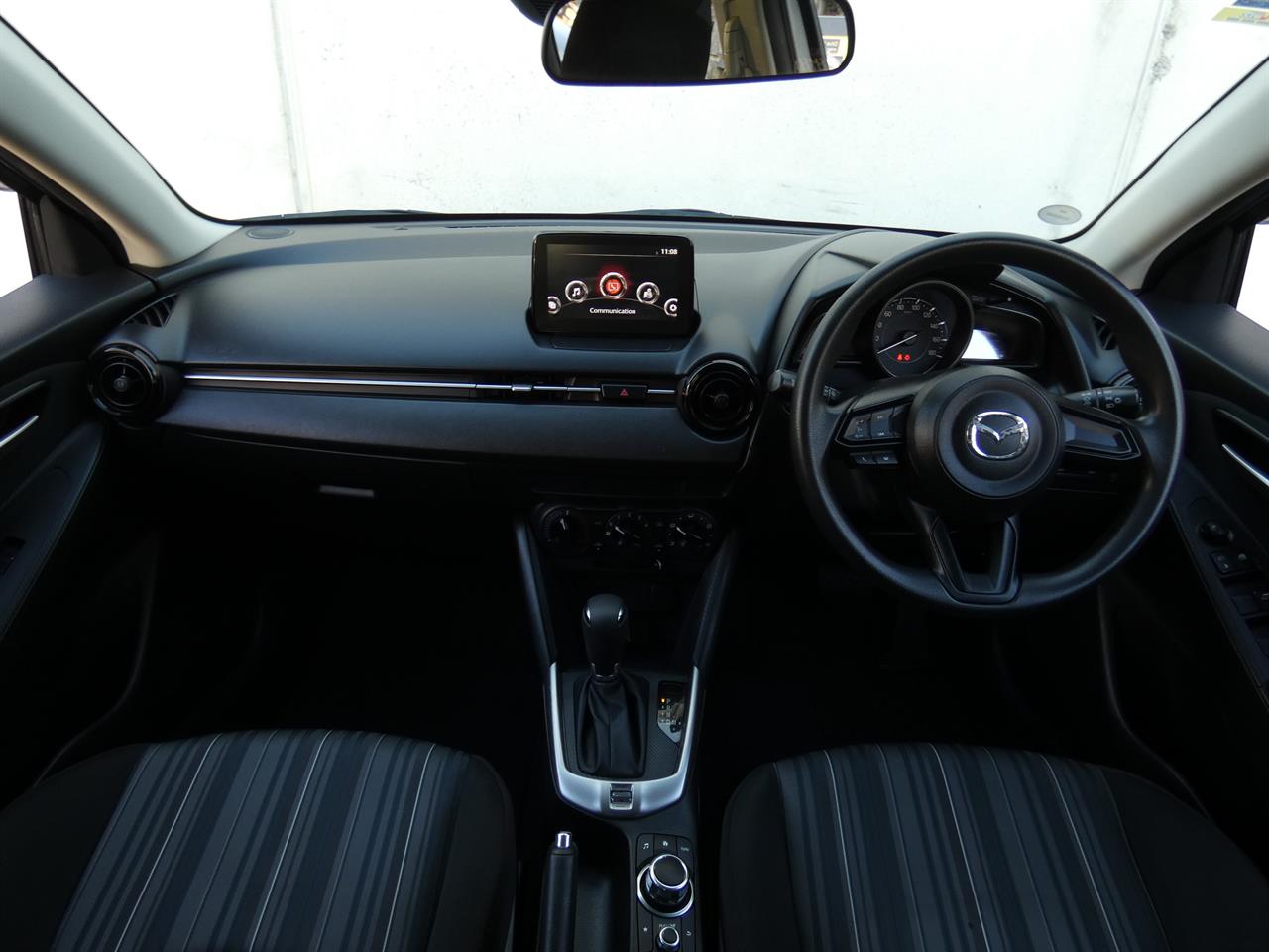 2017 Mazda DEMIO thumbnail