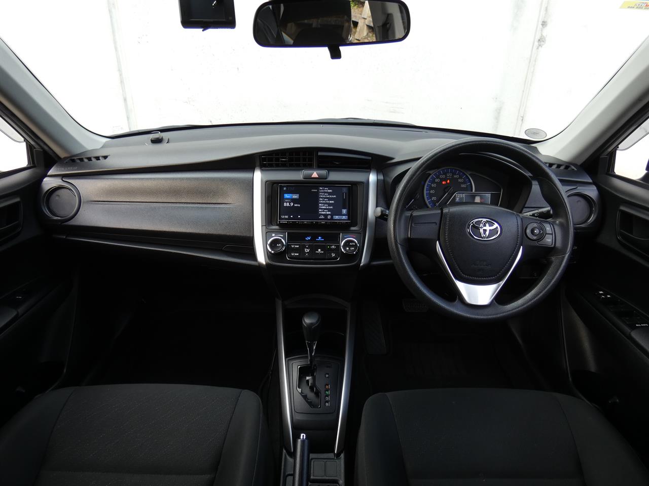 2021 Toyota COROLLA thumbnail