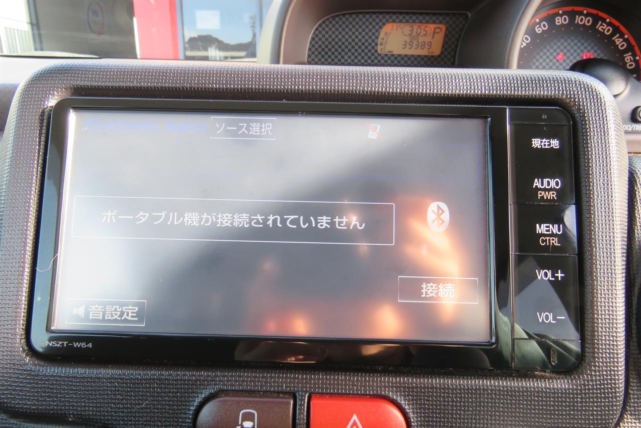 2016 Toyota SPADE thumbnail