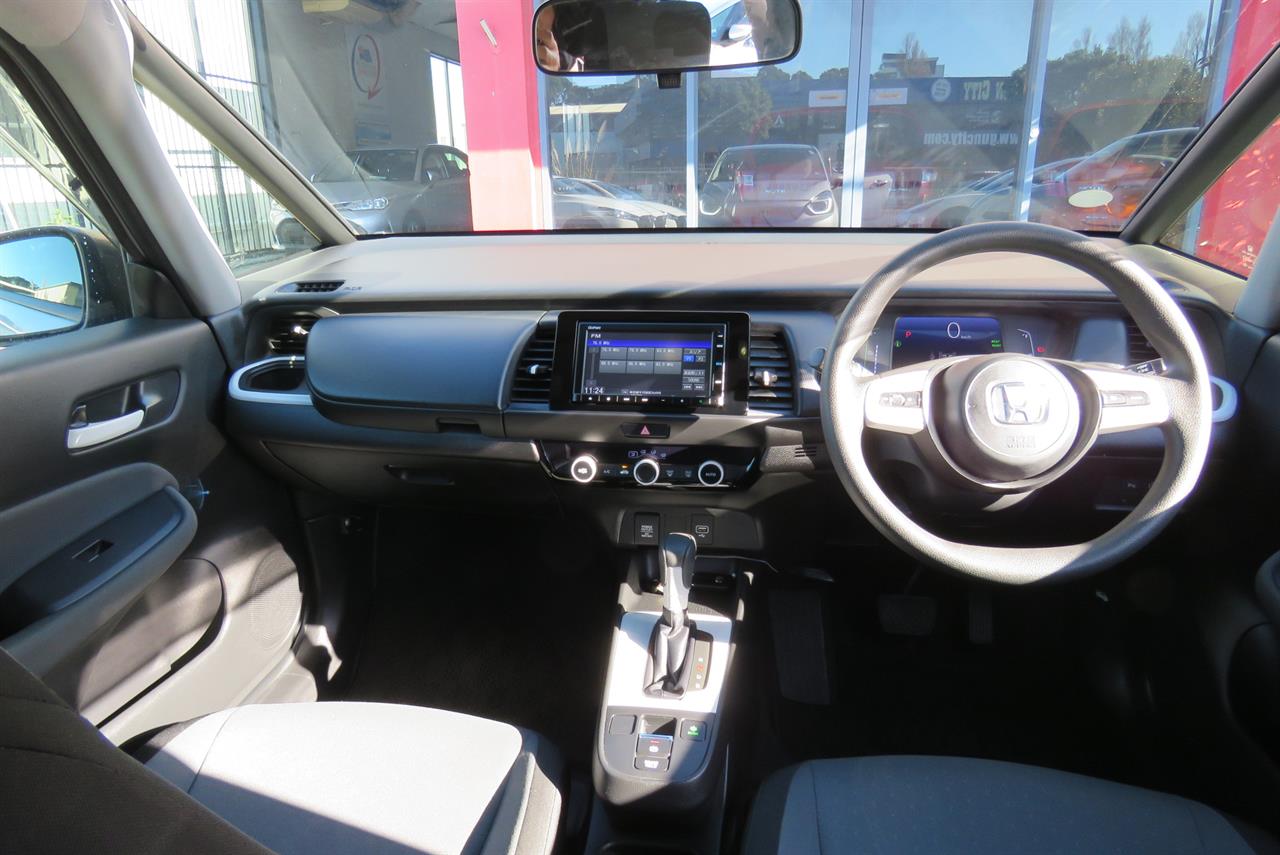 2020 Honda Fit thumbnail