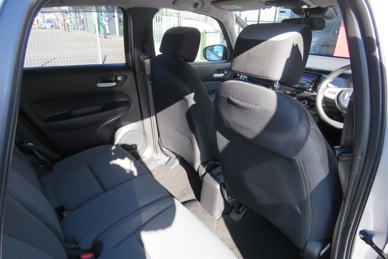 2020 Honda Fit thumbnail