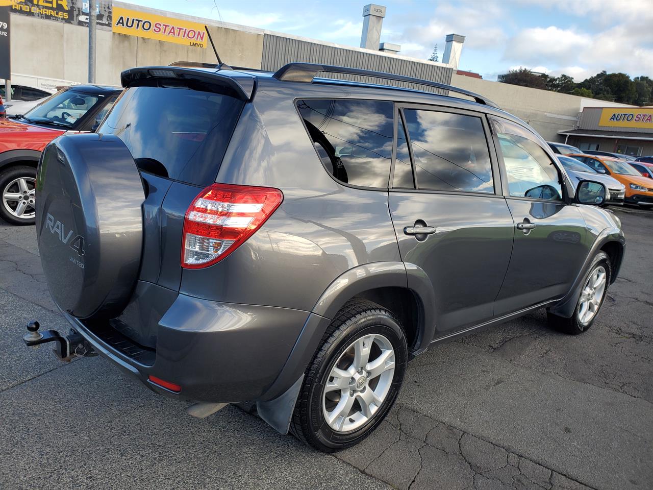 2012 Toyota Rav4 thumbnail