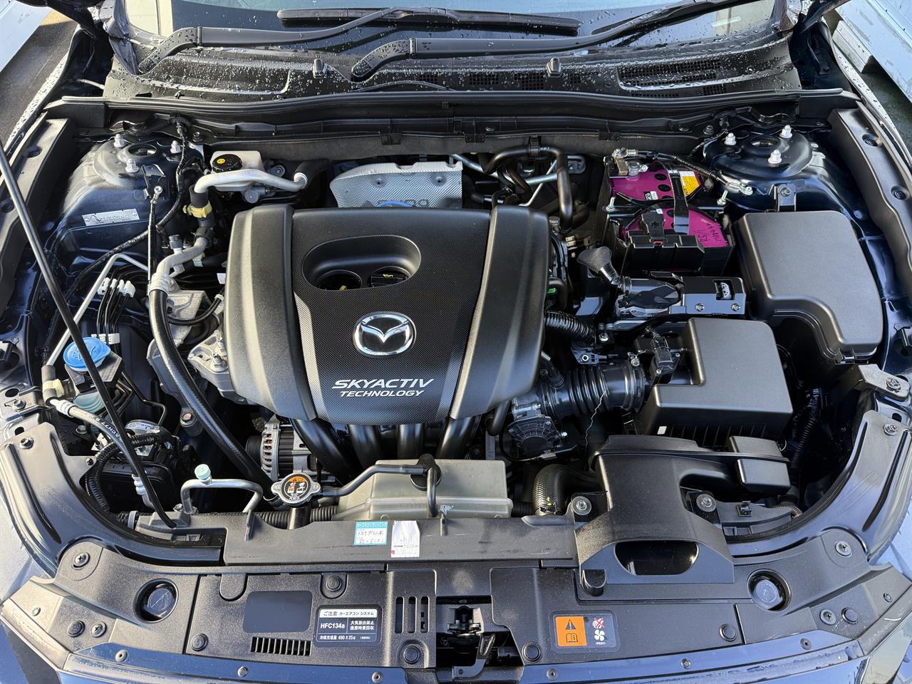 2014 Mazda Axela thumbnail