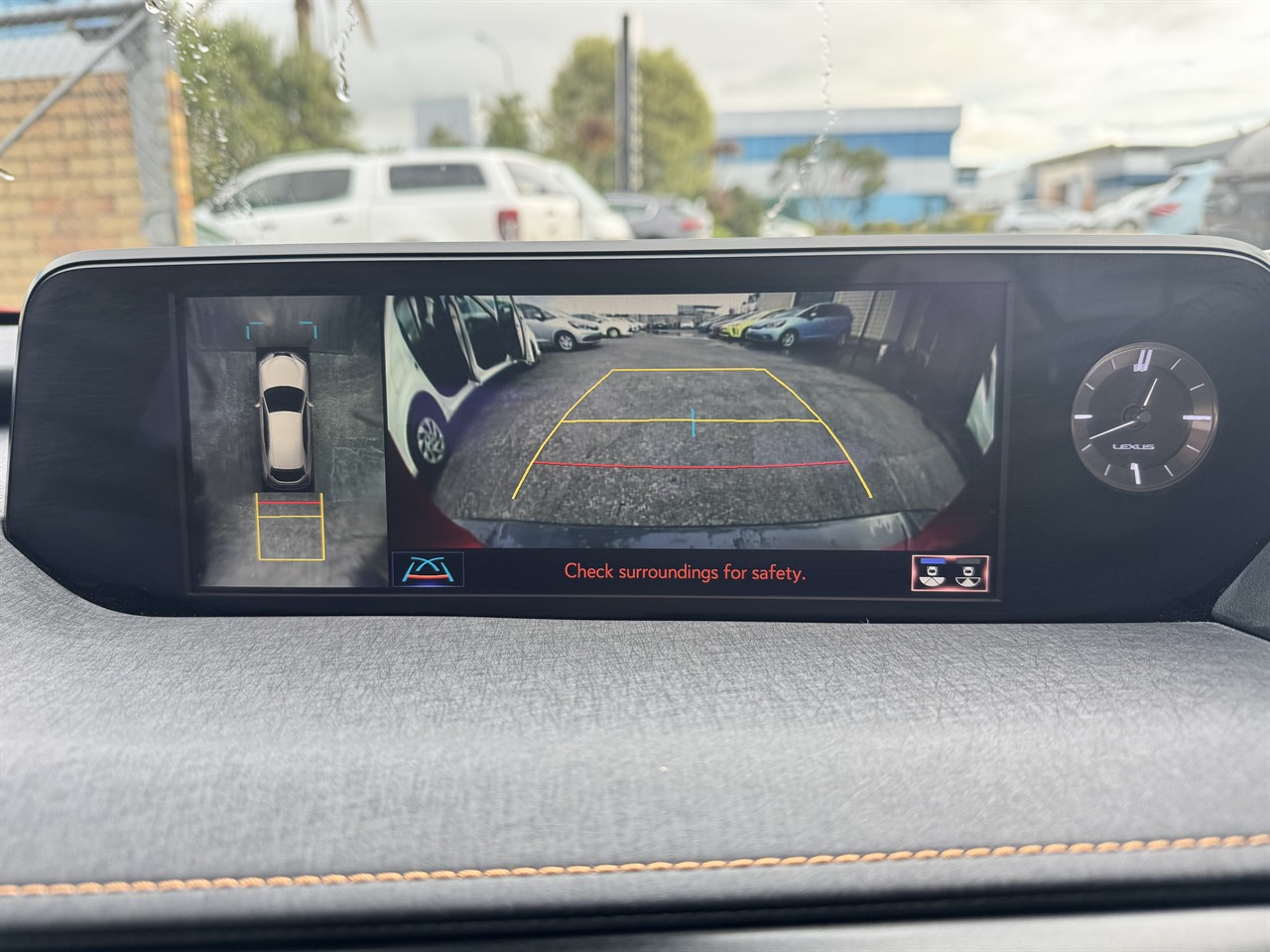 2019 Lexus UX thumbnail