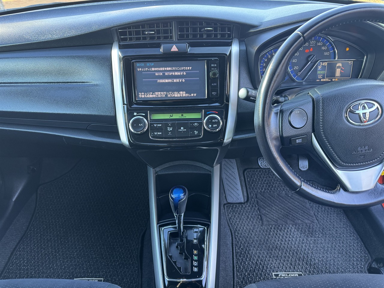 2015 Toyota Corolla thumbnail