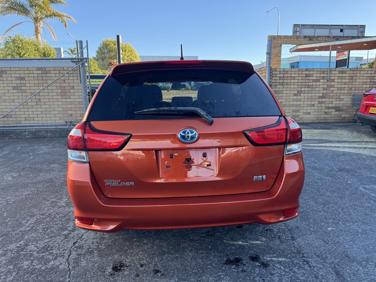 2015 Toyota Corolla thumbnail