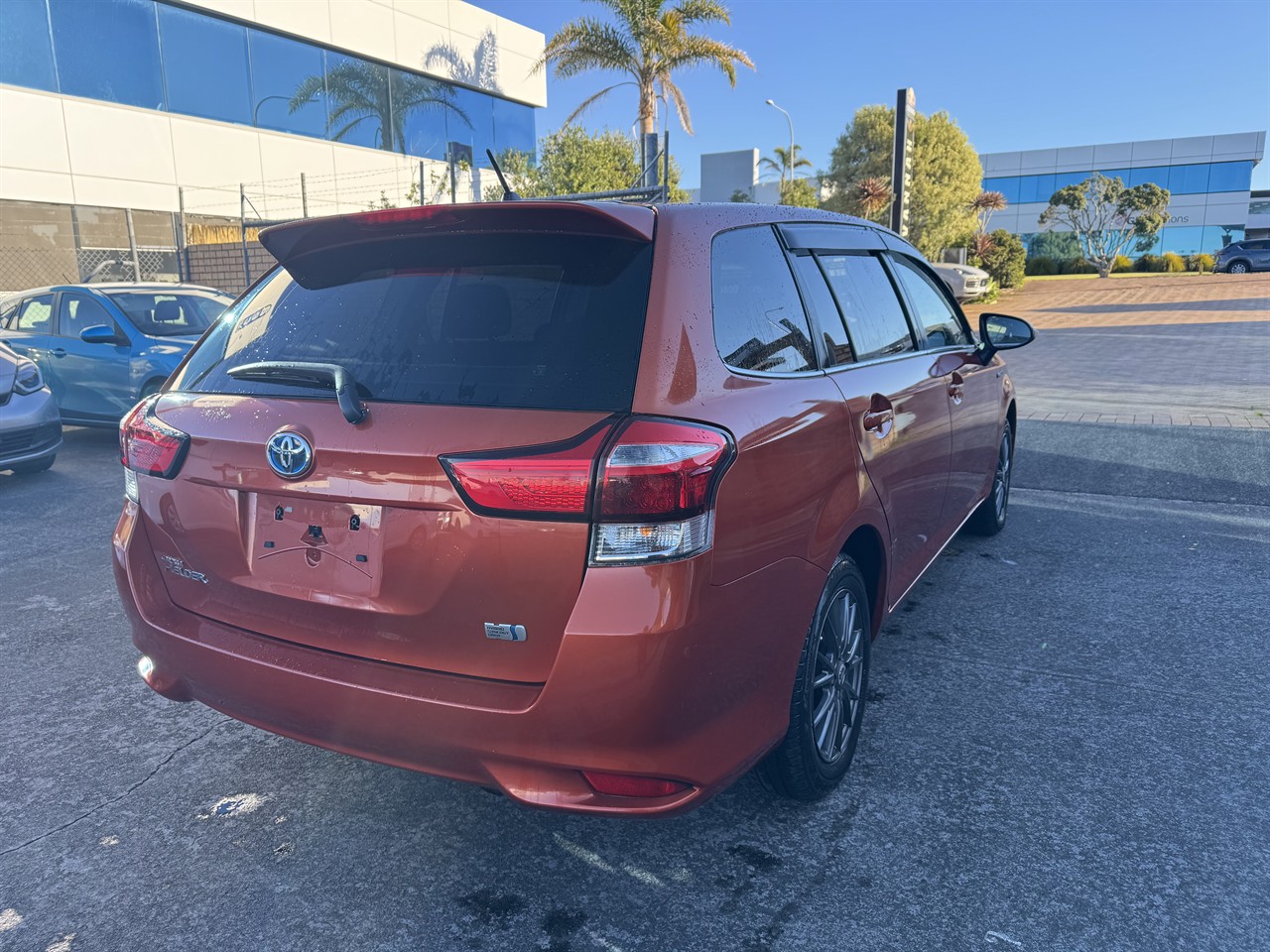 2015 Toyota Corolla thumbnail