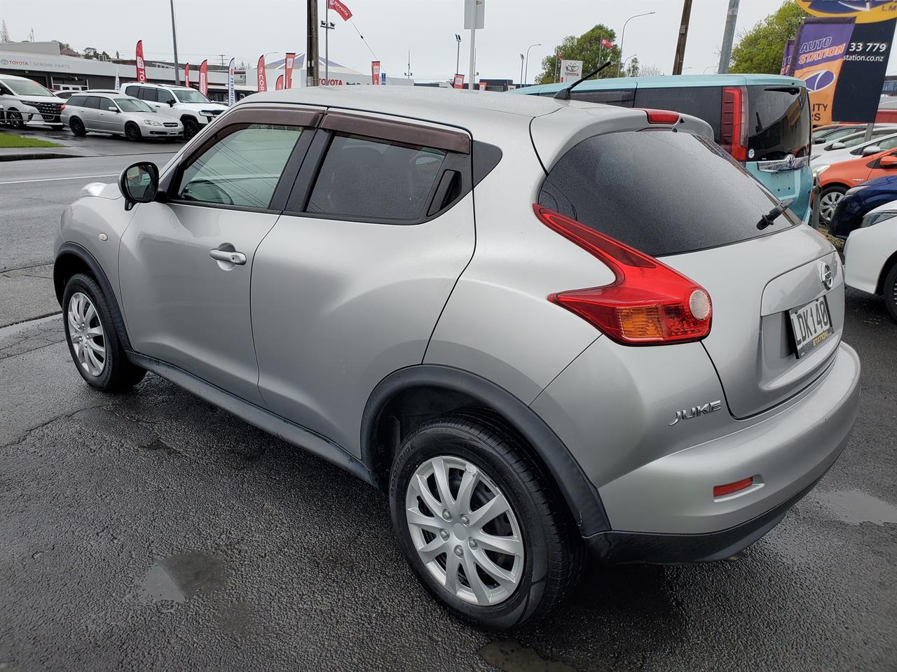 2010 Nissan Juke thumbnail