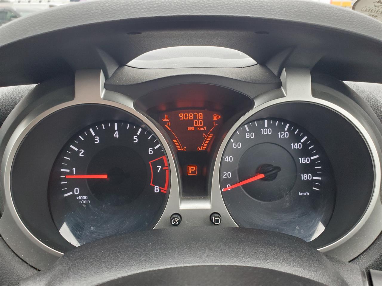 2010 Nissan Juke thumbnail