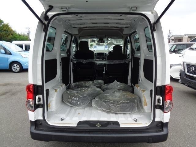 2021 Nissan NV200 thumbnail