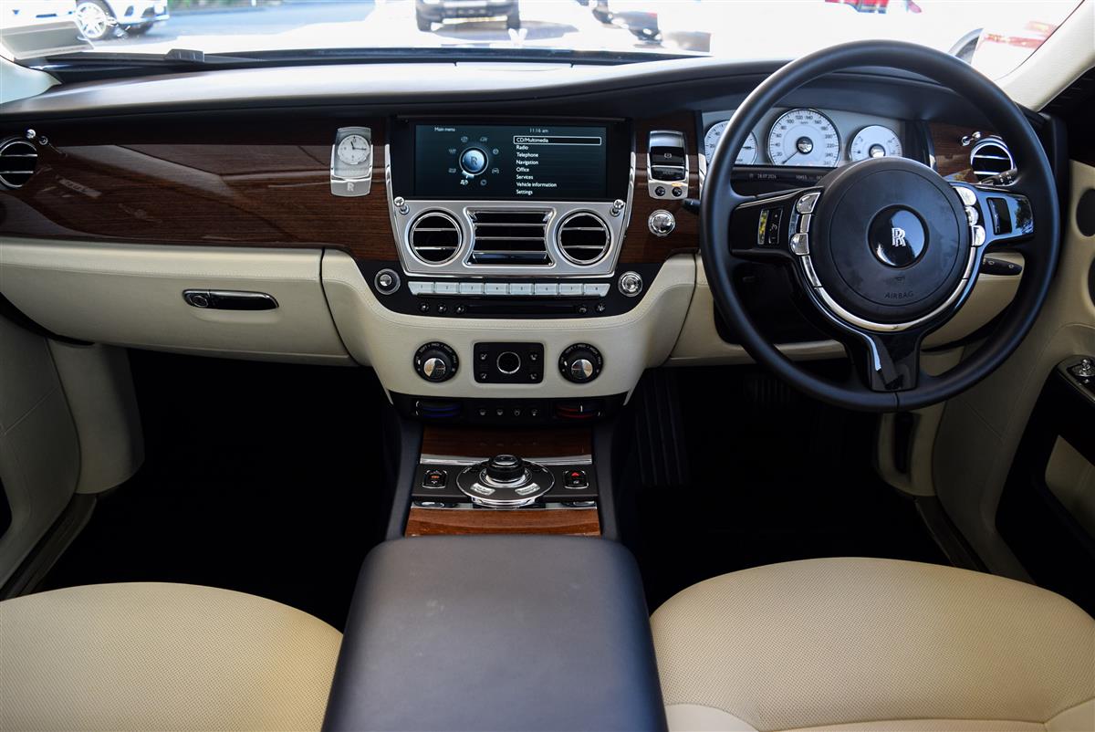 2012 Rolls-Royce Ghost thumbnail