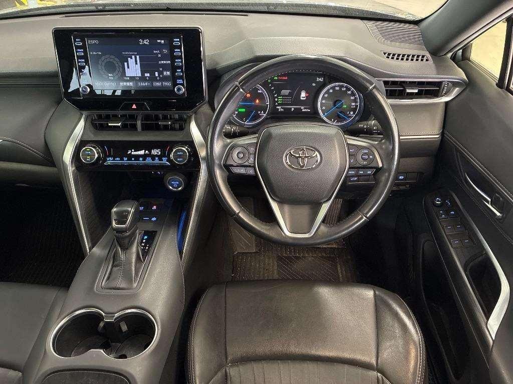 2021 Toyota HARRIER thumbnail