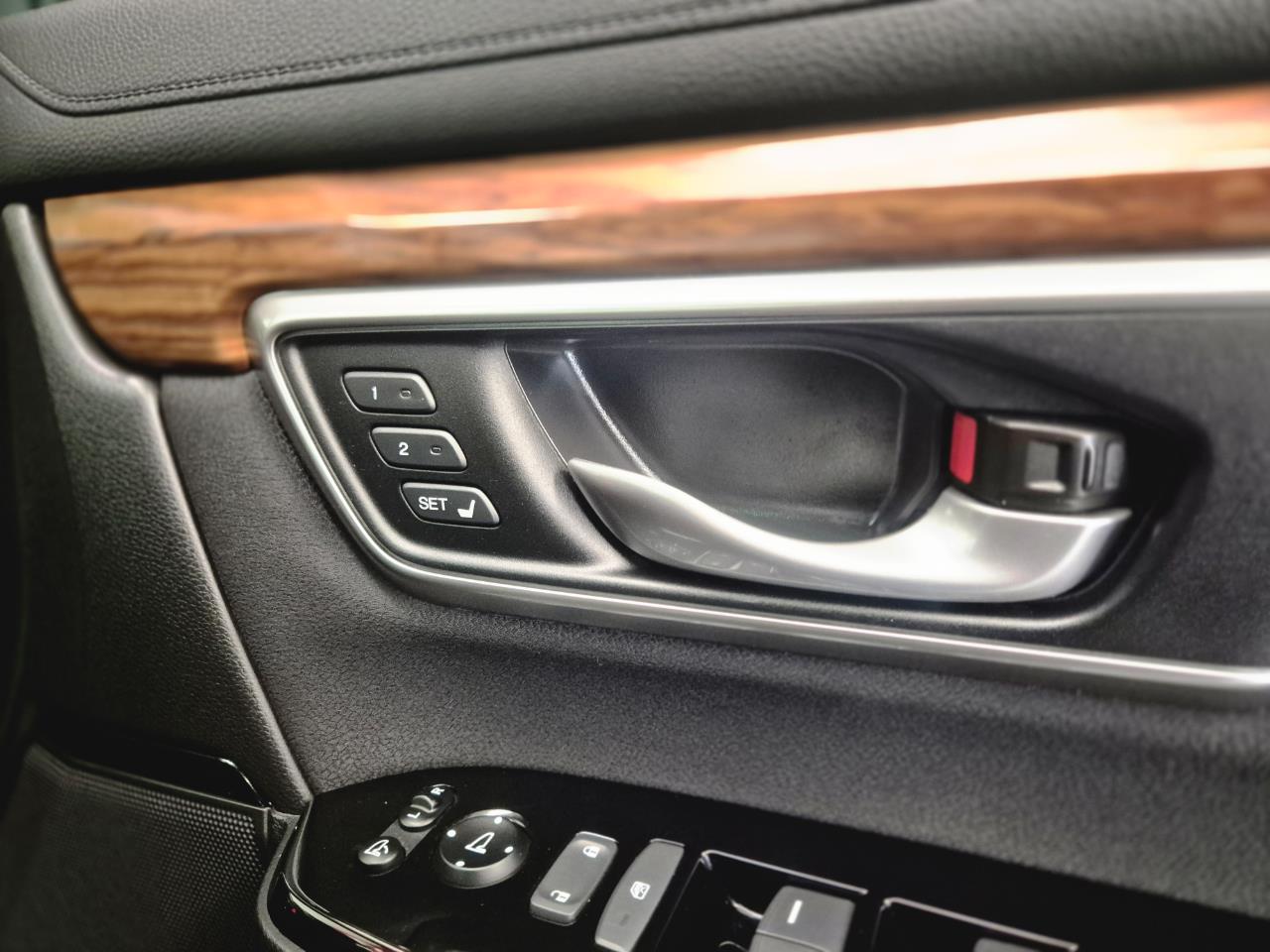 2019 Honda CR-V thumbnail