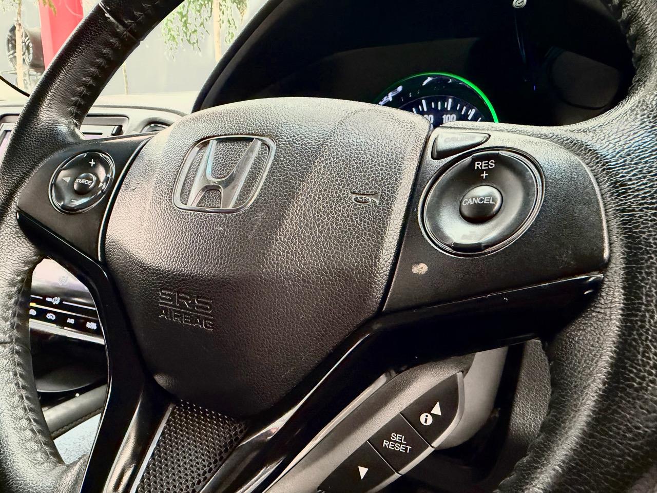 2014 Honda Vezel thumbnail