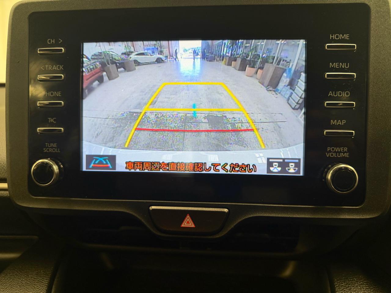 2021 Toyota Yaris thumbnail