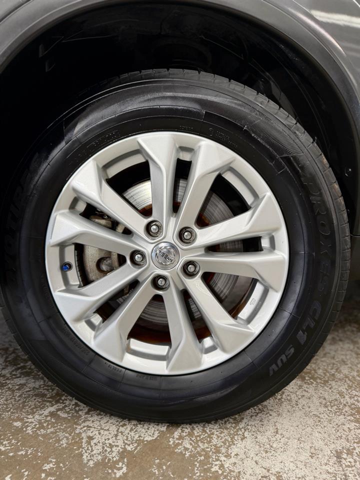 2015 Nissan XTRAIL thumbnail