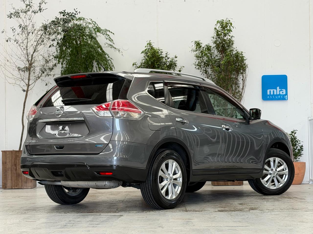 2015 Nissan XTRAIL thumbnail
