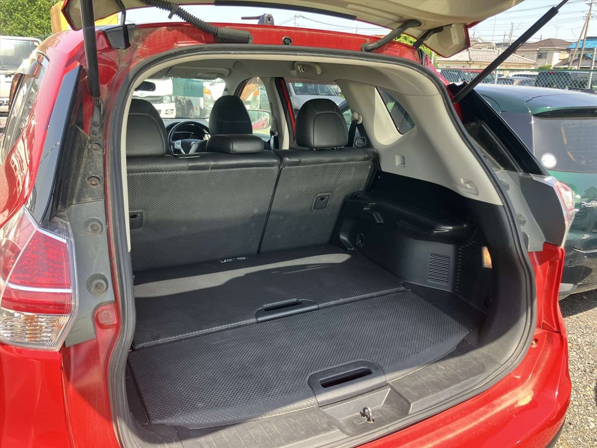 2014 Nissan X-Trail thumbnail