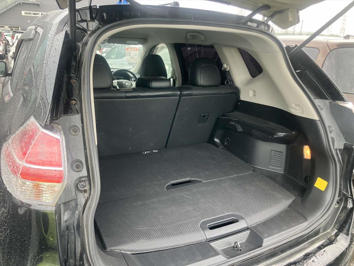 2015 Nissan X-Trail thumbnail