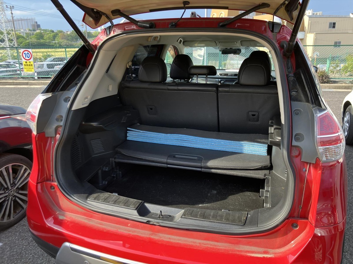 2014 Nissan X-Trail thumbnail