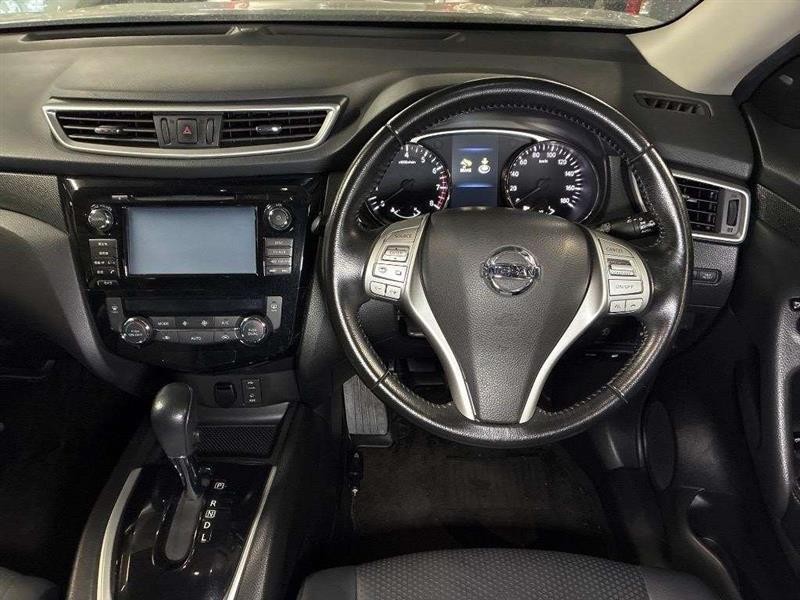 2014 Nissan X-Trail thumbnail