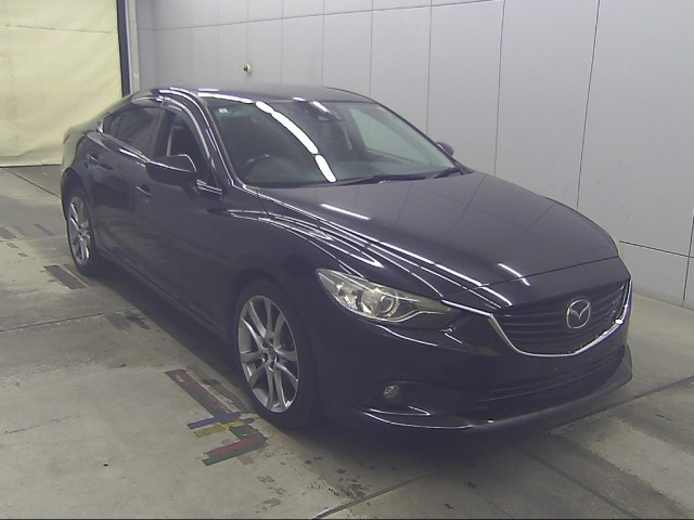 2013 Mazda Atenza