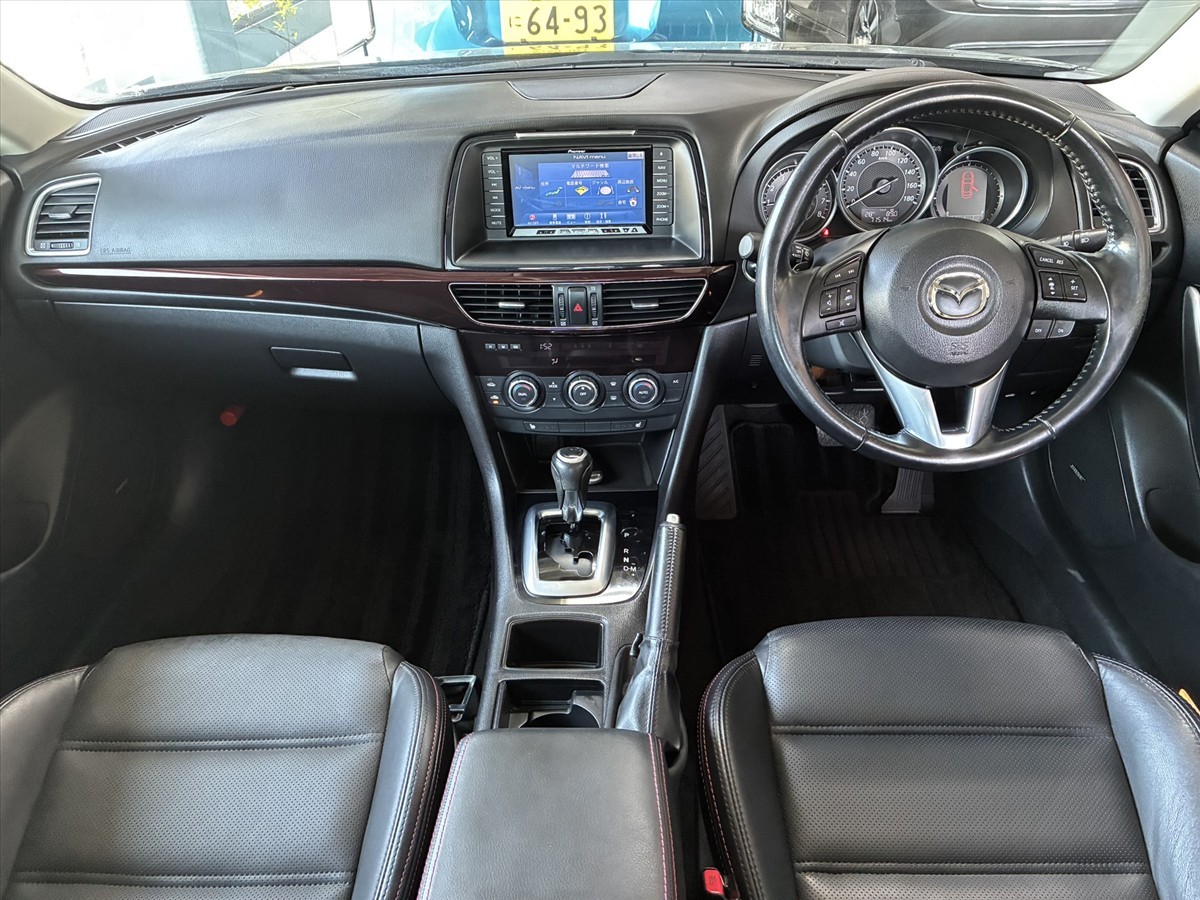 2013 Mazda Atenza thumbnail