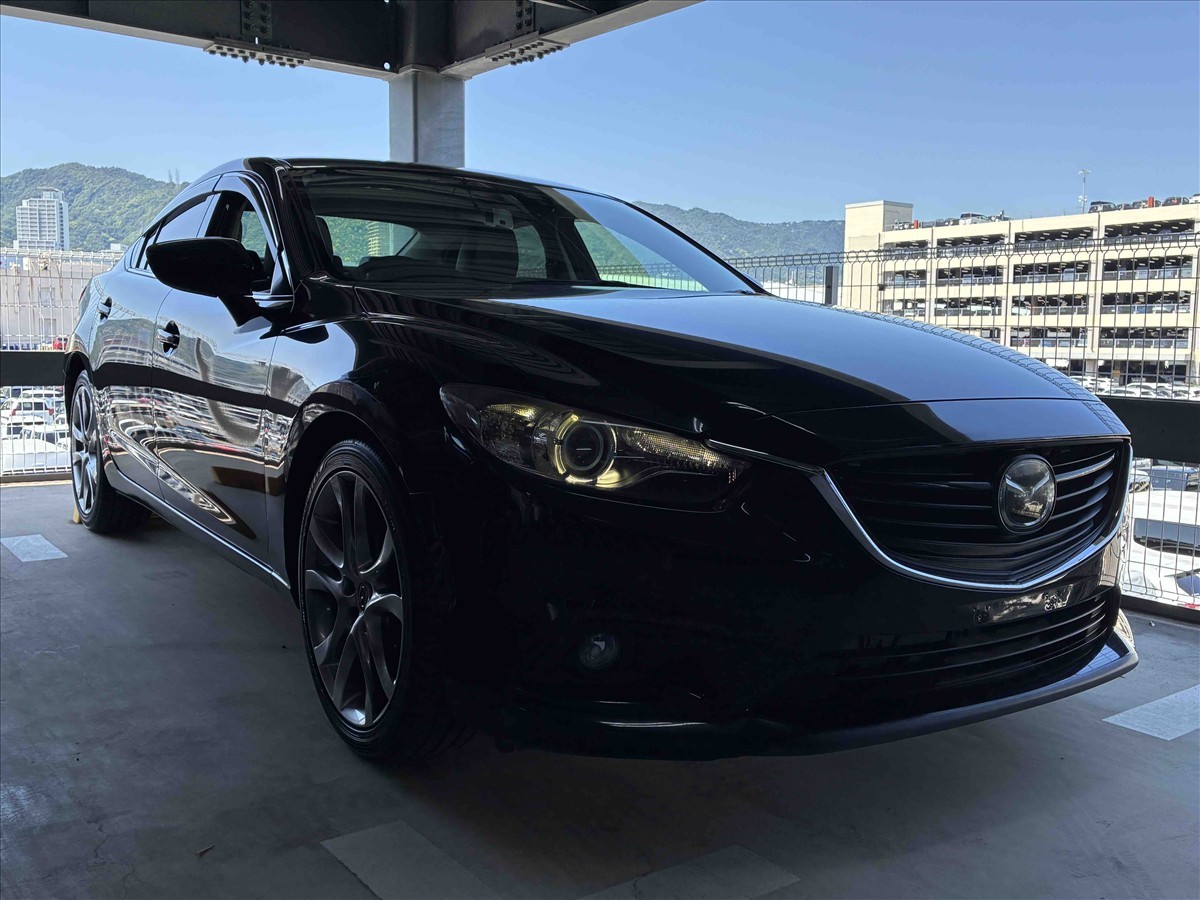2013 Mazda Atenza thumbnail