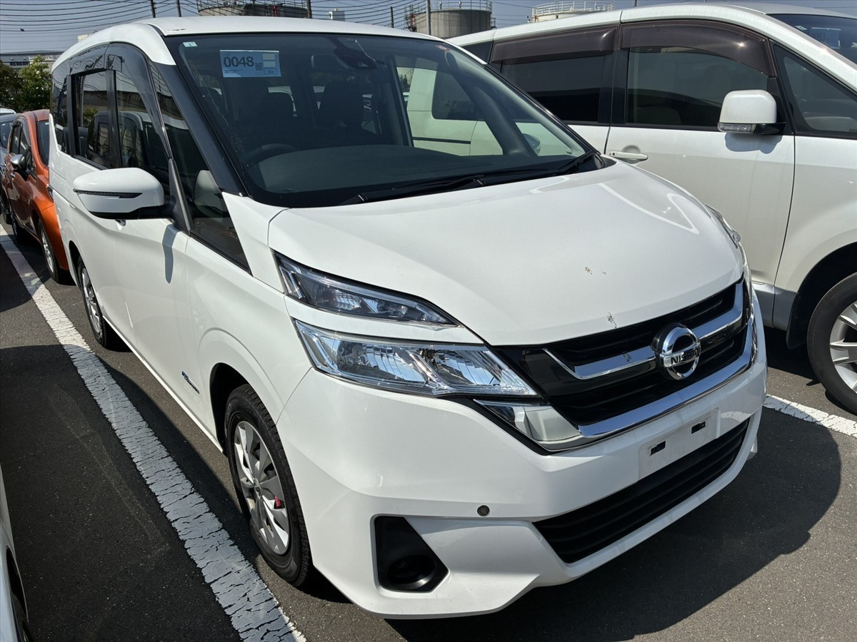 2017 Nissan Serena