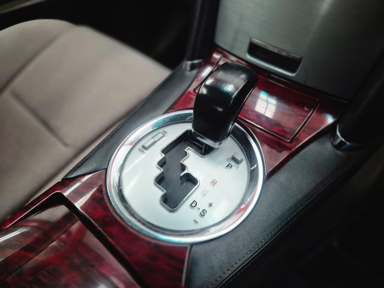 2006 Toyota Markx thumbnail