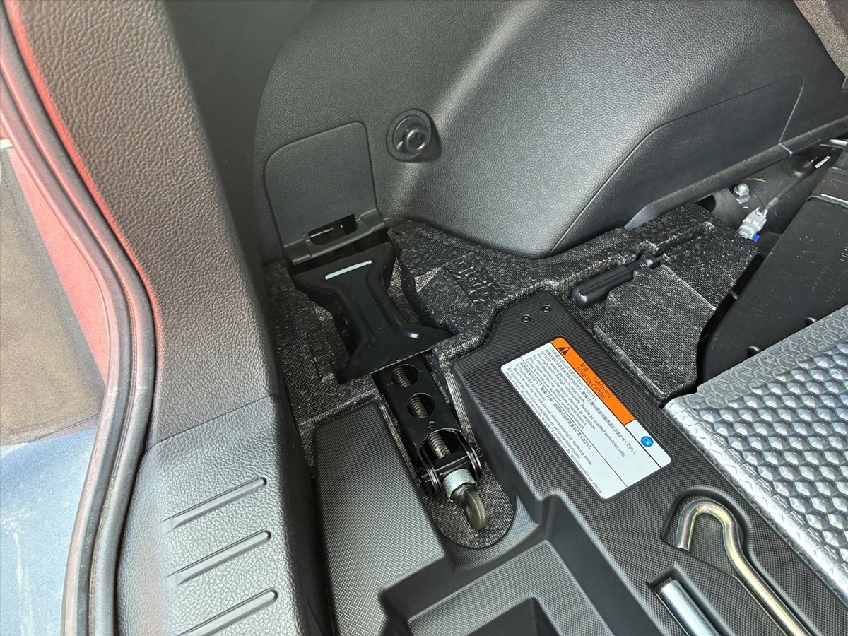 2014 Subaru XV thumbnail