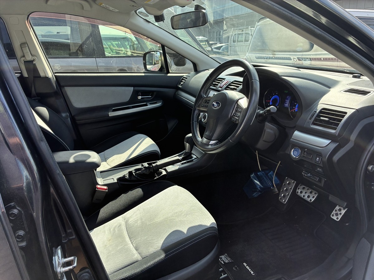 2014 Subaru XV thumbnail
