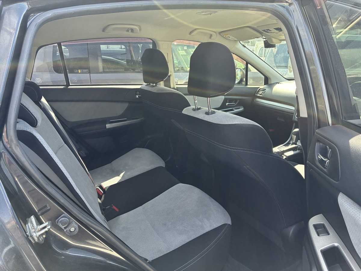 2014 Subaru XV thumbnail