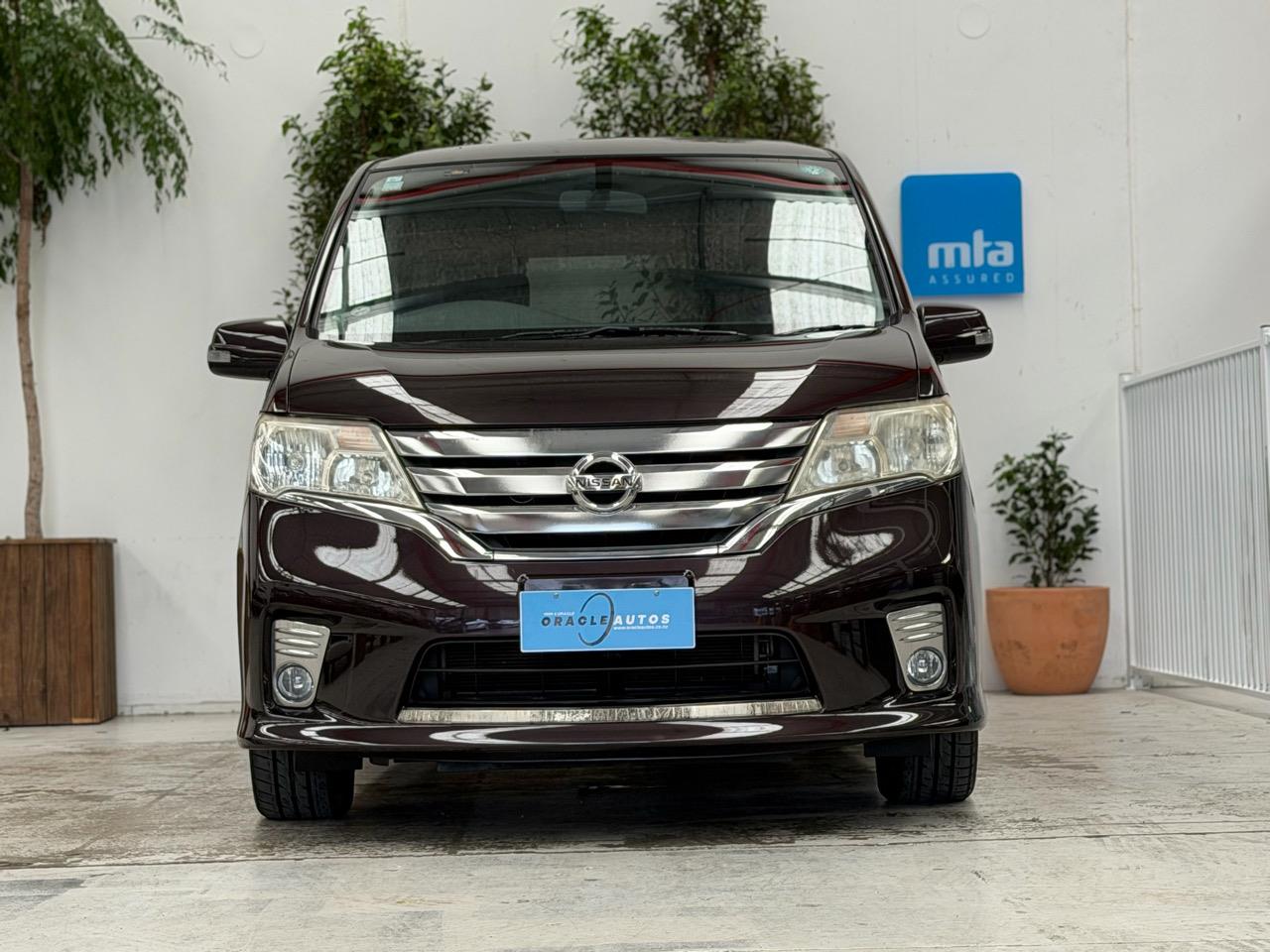 2013 Nissan Serena thumbnail
