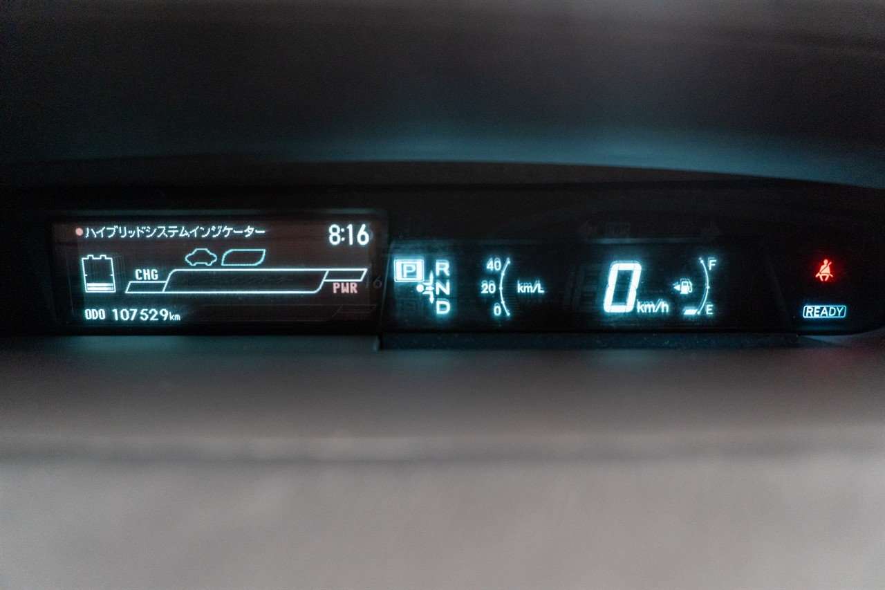 2012 Toyota Prius thumbnail