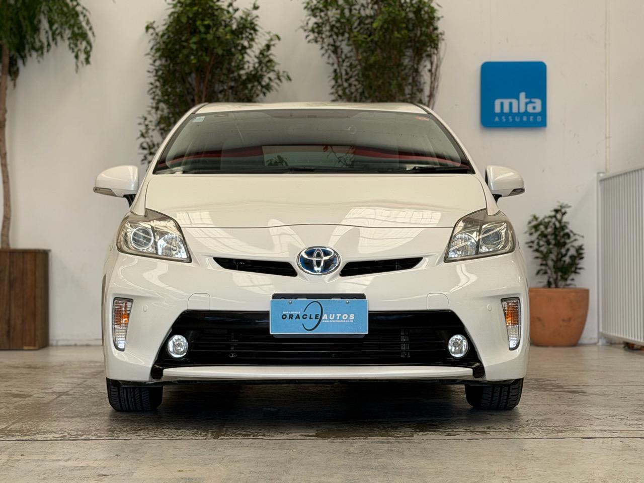 2015 Toyota Prius thumbnail