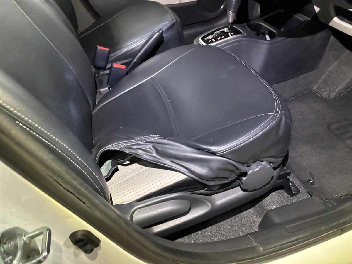 2015 Mitsubishi MIRAGE thumbnail