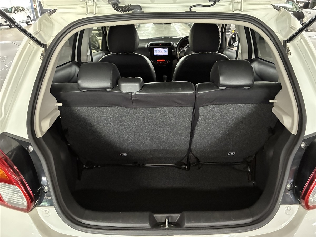 2015 Mitsubishi MIRAGE thumbnail