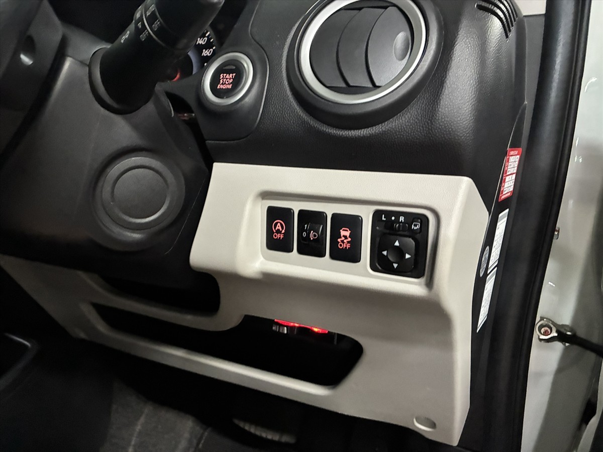 2015 Mitsubishi MIRAGE thumbnail