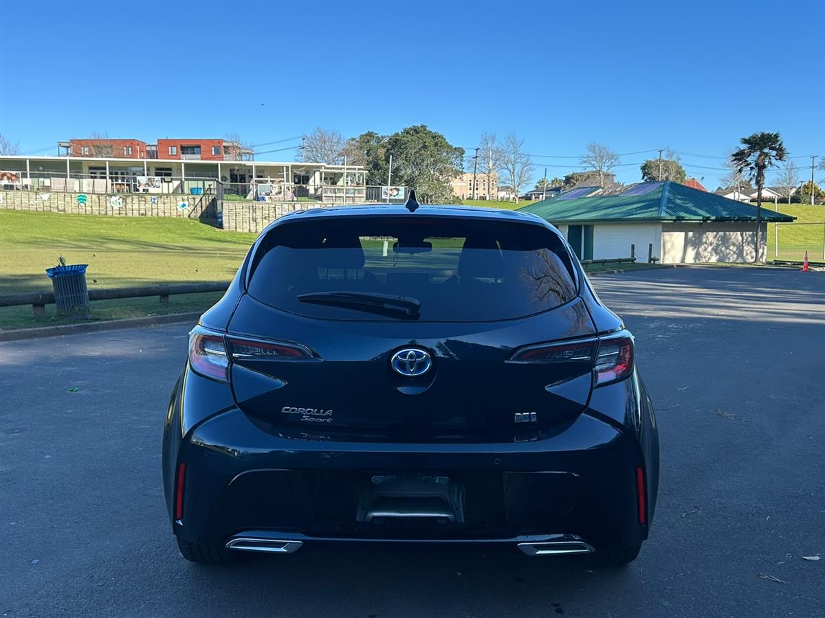 2020 Toyota Corolla thumbnail