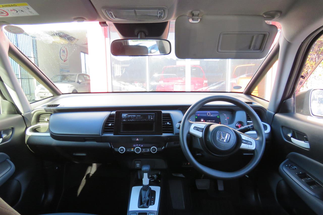 2021 Honda Fit thumbnail