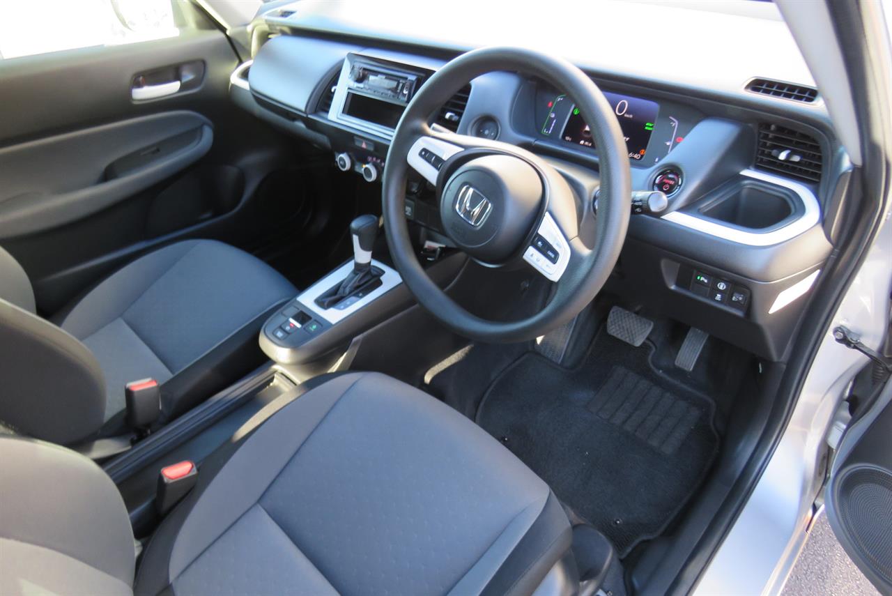 2021 Honda Fit thumbnail