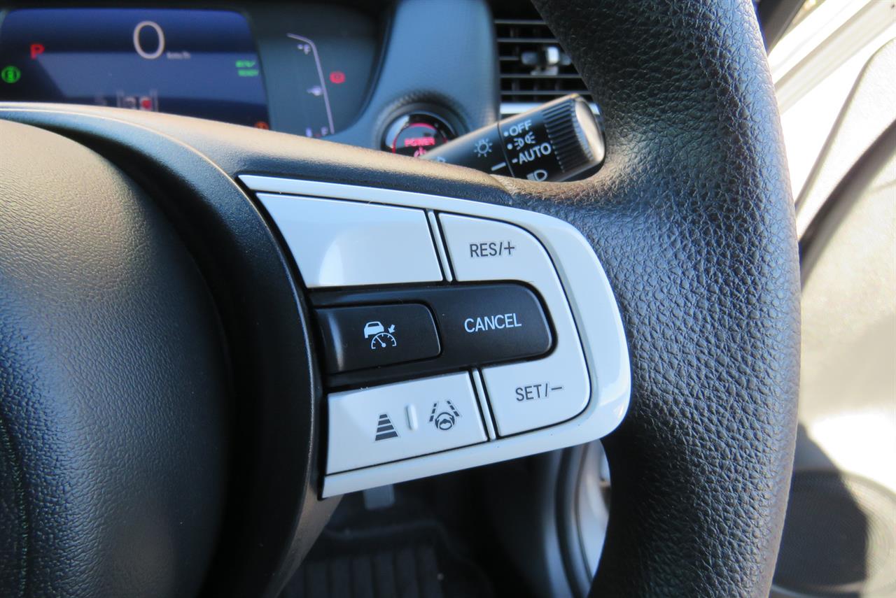 2021 Honda Fit thumbnail