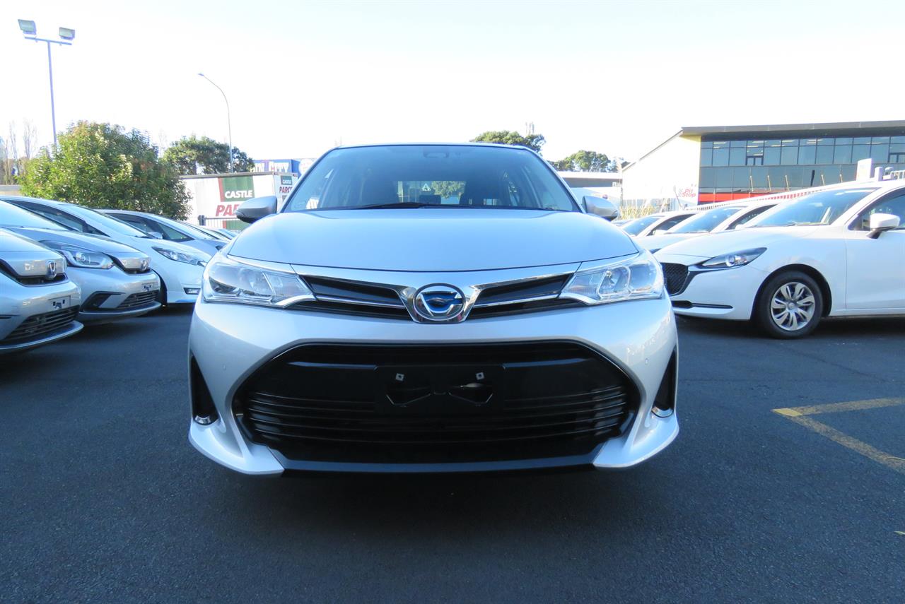 2018 Toyota Corolla thumbnail