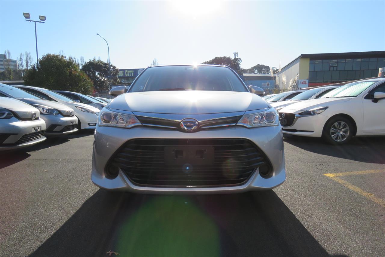 2017 Toyota Corolla thumbnail