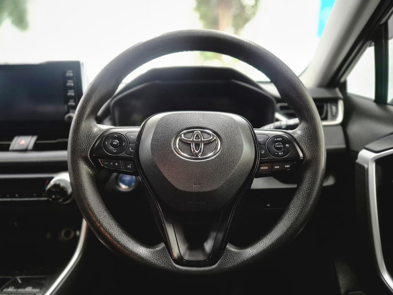 2020 Toyota Rav4 thumbnail