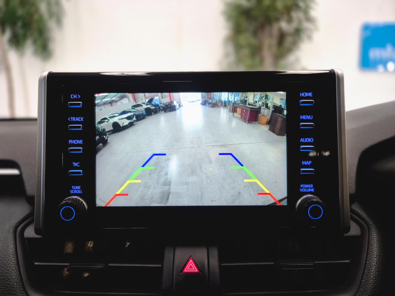 2020 Toyota Rav4 thumbnail