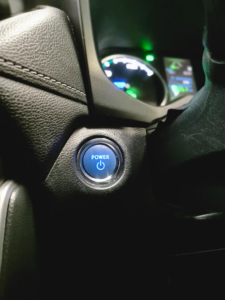 2020 Toyota Rav4 thumbnail