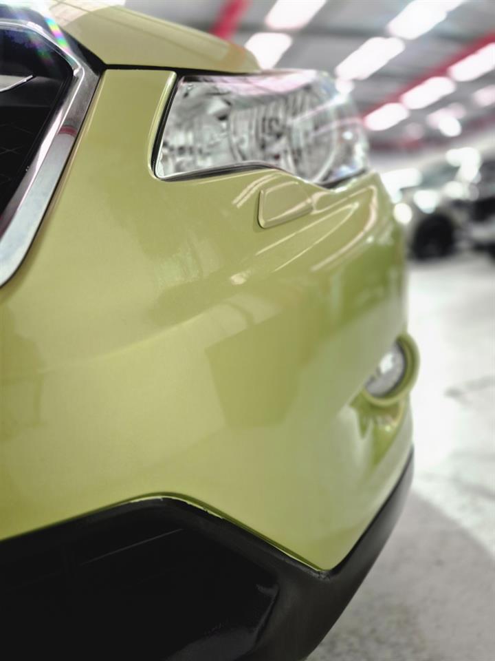 2014 Subaru XV thumbnail